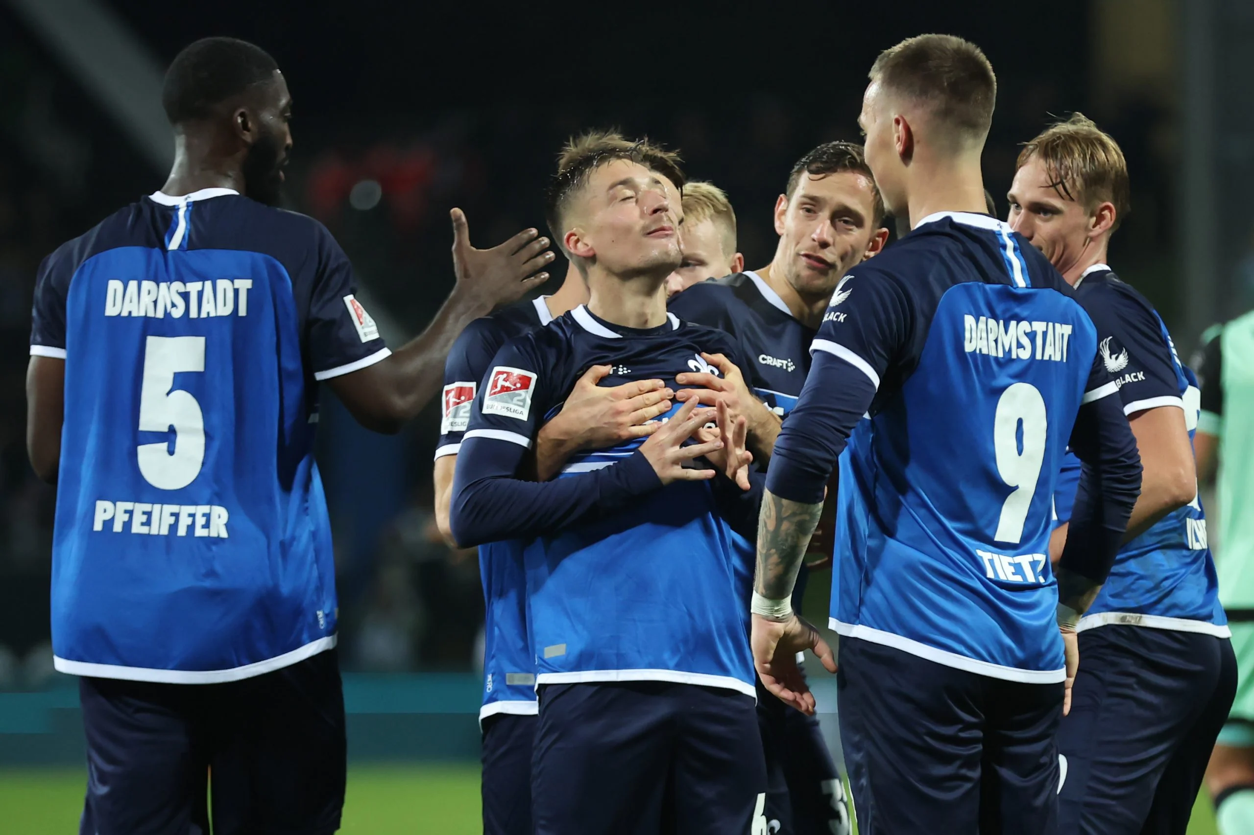 Hannover 96 Gigit Rekor Kuat Darmstadt, Langkah Penting Menuju Promosi 2. Bundesliga