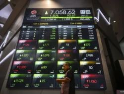 IHSG menguat, Dibuka Naik ke 7.575, Saham Transportasi dan Perbankan Memimpin Penguatan
