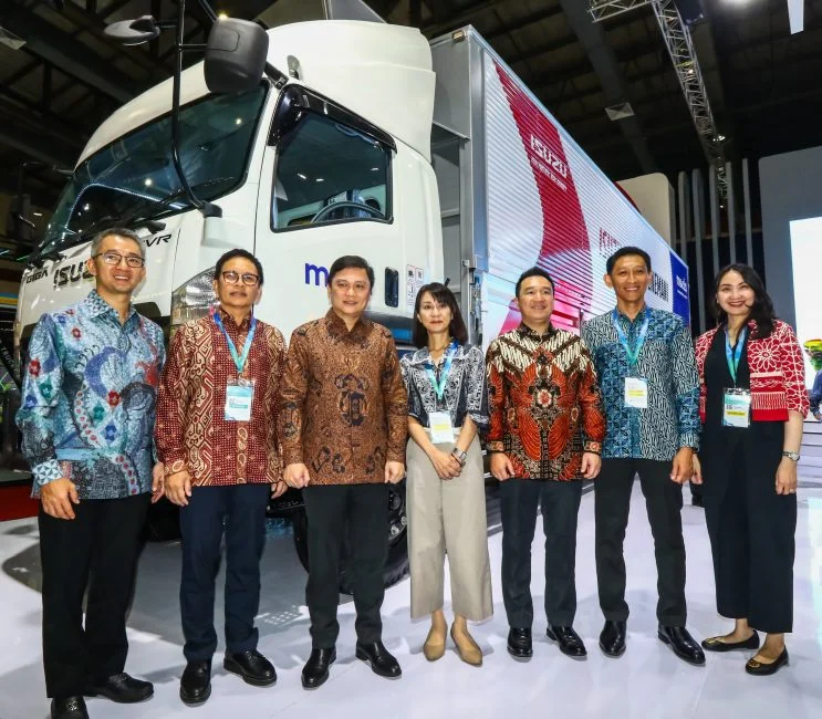 Isuzu Siap Luncurkan Varian Kendaraan Niaga Baru di GIICOMVEC 2026