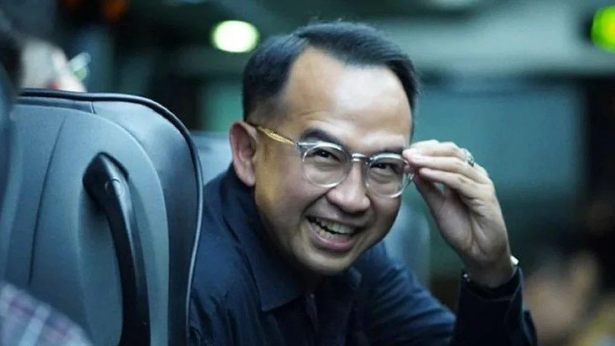Iwet Ramadhan Akui Penyesalan: Billboard Kontroversial 'Aku Harus Mati' Picu Kegelisahan Publik