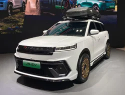 Jaecoo J5 EV vs Geely EX2: Mobil Listrik Terbaik di Kelas Rp200–300 Jutaan