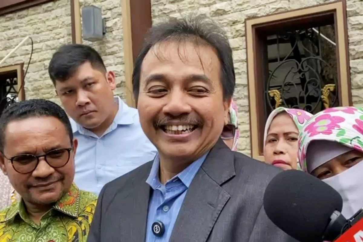 JK Bantah Kuat Tuduhan Dana Rp5 Miliar untuk Roy Suryo dalam Polemik Ijazah Jokowi
