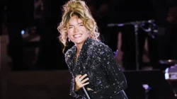 Karol G Coachella: Penampilan Spektakuler yang Ubah Peta Tur Internasional