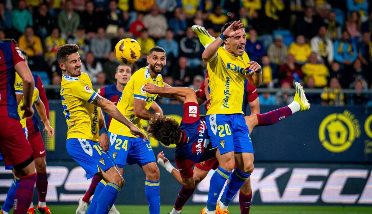 Kejutan di Guayaquil: Cruzeiro Kalah Tipis 1-0 dari Barcelona SC, Mengguncang Panggung Libertadores