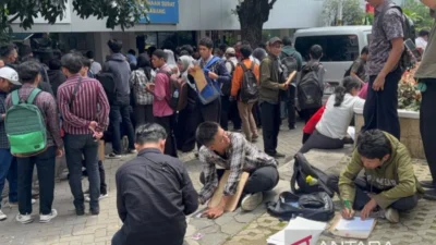 Ketua DPRD DKI Sorot Gaji Guru Swasta Jakarta Lebih Rendah dari PPSU, Ajukan Audit & Efisiensi Anggaran