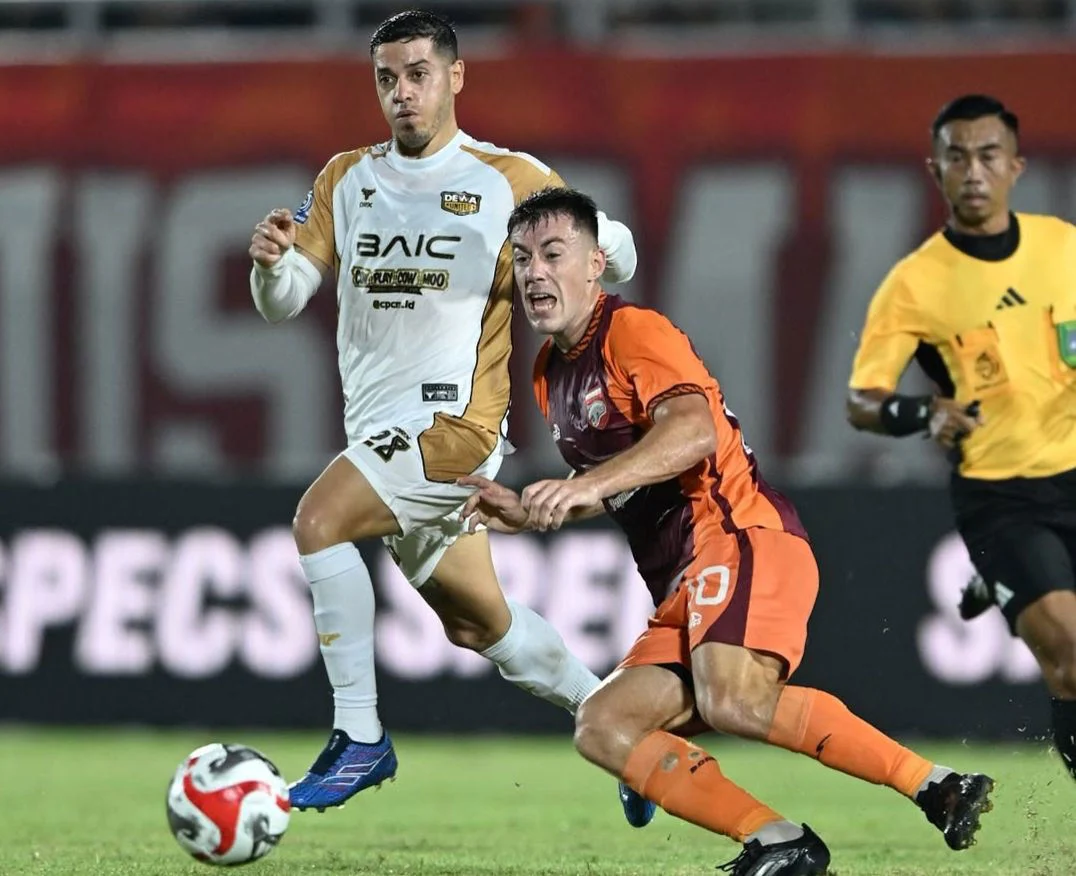 Kontroversi gol Dewa United ke Gawang Persib: Penjelasan Komite Wasit dan Dampaknya pada Klasemen