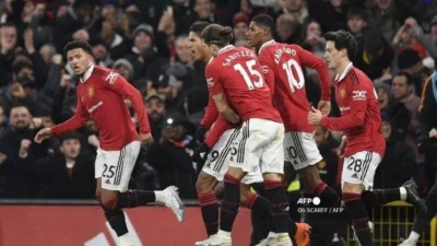 Leeds United Buat Sejarah di Old Trafford: Kemenangan 2-1 yang Mengguncang Manchester United