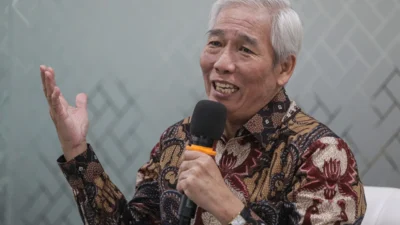 Lo Kheng Hong Borong Saham Intiland dan Gajah Tunggal, Ini Profilnya