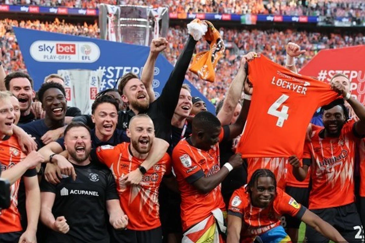 Luton Town Raih Kemenangan Krusial, Tingkatkan Peluang Play‑off di Akhir Musim League One