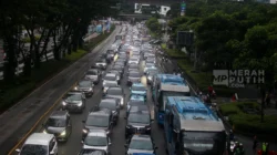 Macet Jakarta: Warga Curhat Hari Pertama Kerja, Solusi Transjabodetabek Jadi Harapan Baru