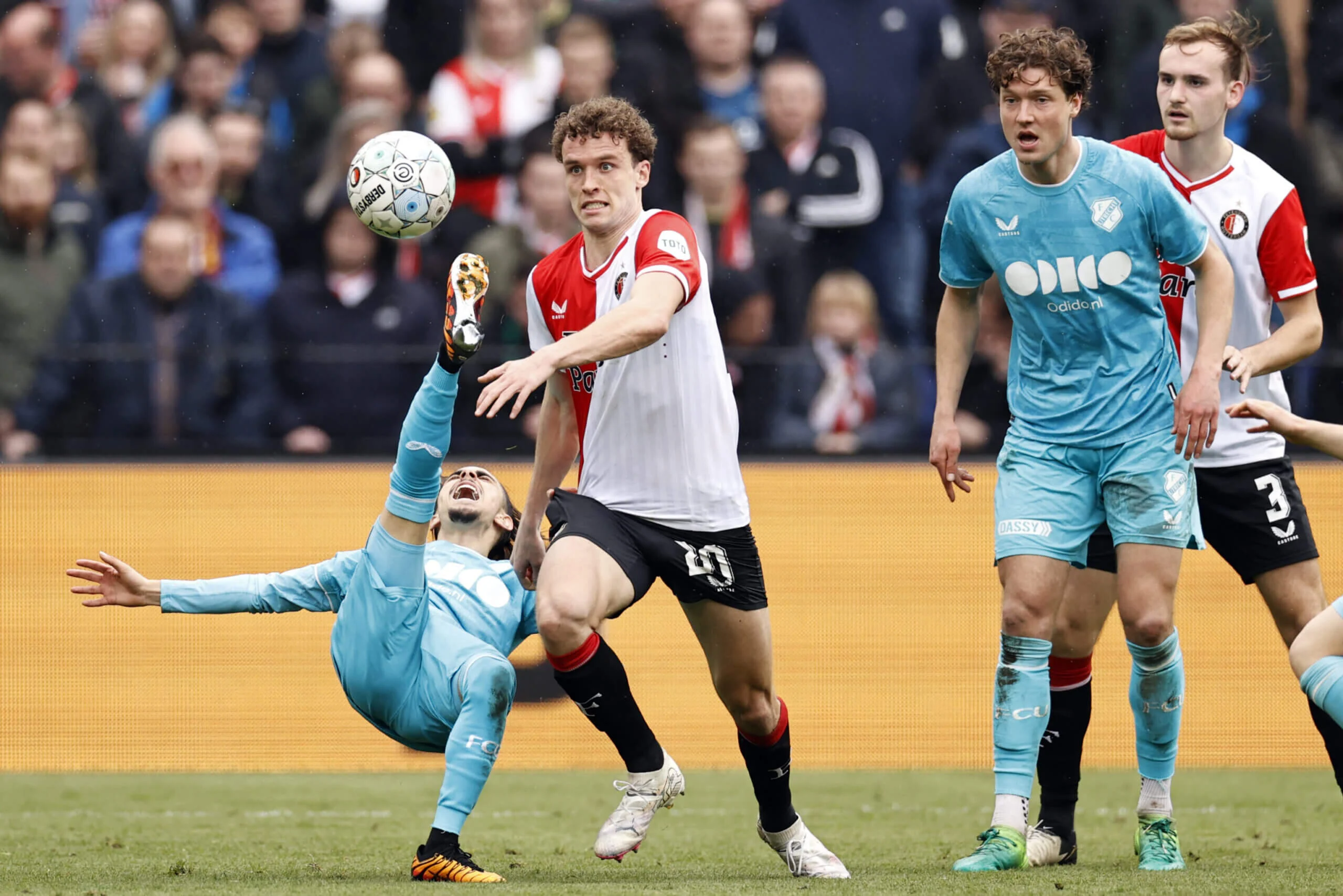 Mats Wieffer Bawa Brighton ke Puncak: Peran Krusial di Tengah Lapangan