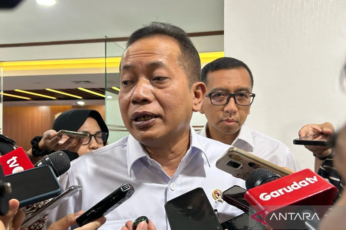 Menkop: Kopdes Tawarkan Pinjaman Bunga 6% untuk UMKM, Tantang Rentenir