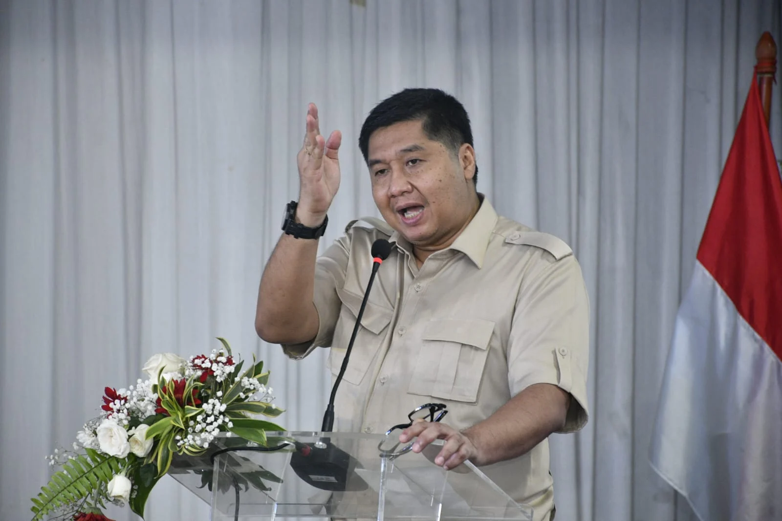 Menteri Maruarar Ungkap Instruksi Prabowo: Reklamasi Lahan Negara Dipercepat, Kontroversi Hercules Memanas!