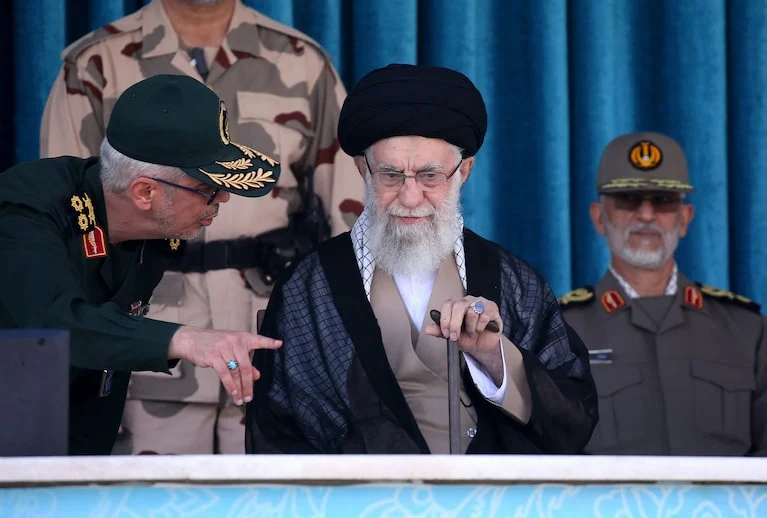 Militer Iran Ungkap Identitas Mayor Ryder di Reruntuhan HC-130J: Penemuan Mengejutkan di Tengah Ketegangan