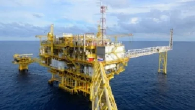 Minyak Melonjak Tujuh Persen, Ketegangan AS-Iran Memanas Lagi