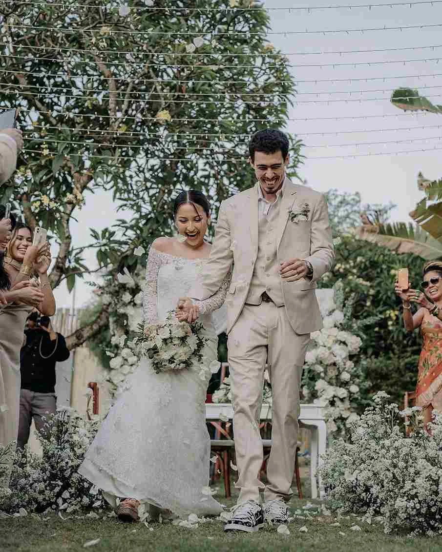 Momen Mengharukan: 7 Potret Prewedding Ayah Jennifer Coppen Siap Lepas Masa Duda