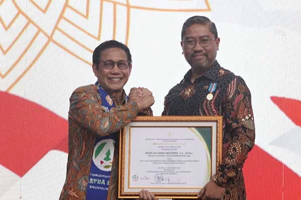 OJK Resmi Menerbitkan Izin Usaha untuk PT LKM Artha Kerta Raharja (Perseroda) Mulai 2 April 2026