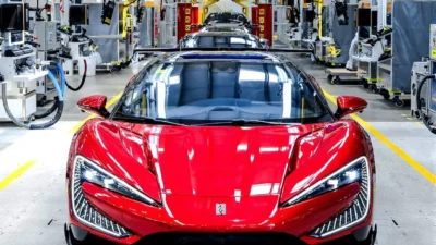 Pajak EV Berlaku, Industri Mobil Listrik Terancam Melambat