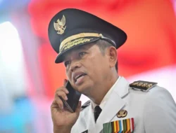 Panas! Mantan Bupati Garut vs Gubernur Jawa Barat Bertukar Sindir soal Duit Rakyat, Netizen Geger