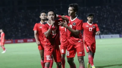 Paspoortgate Mengguncang Belanda: Bek Timnas Indonesia Dilarang Main, Karier Terancam!