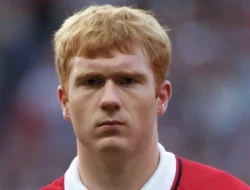 Paul Scholes Ungkap Pilihan Mengejutkan: Declan Rice Jadi Target Impian Manchester United!