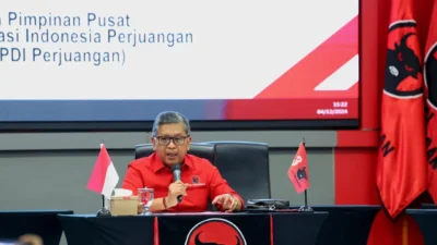 PDIP Tegaskan: Politik Dua Kaki Bukan Gaya Kami – Apa Makna di Balik Pernyataan Kontroversial?