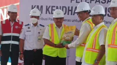 Pemerintah Pasang Dua Jurus Redam Kenaikan Harga Plastik