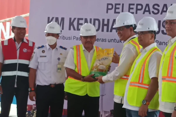 Pemerintah Pasang Dua Jurus Redam Kenaikan Harga Plastik
