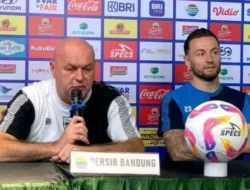 Persib Bandung Menghadapi Tekanan Mematikan: Apa yang Ditakuti Bojan Hodak dari Semen Padang?