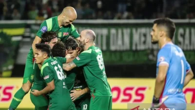 Persita Tersingkir dari Lima Besar, Persebaya Menang Tipis 1-0 dan Memicu Kejutan Klasemen