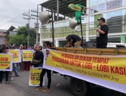 Polemik Lahan Tanah Abang: GRIB Jaya Bentak, KAI Tuntut, dan Warga Terpuruk dalam Praktik Parkir Liar