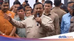 Prabowo Janjikan Kompensasi Kereta untuk Korban Tragedi Bekasi Timur