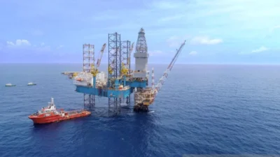 PTRO Masuk Migas Lepas Pantai, Saham Disebut Masih Punya Ruang Naik