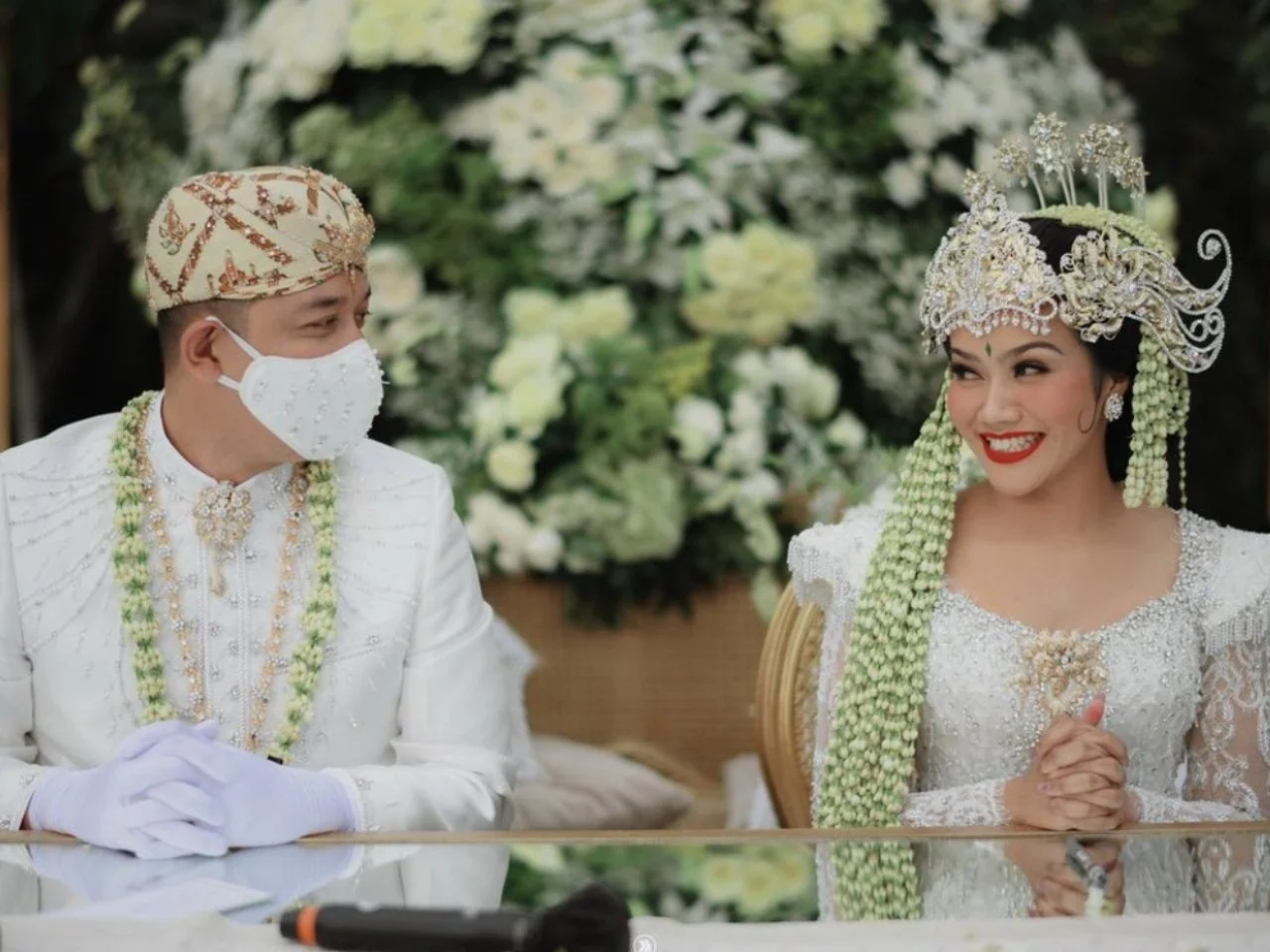 Resmi Menikah! 5 Fakta Mengejutkan di Balik Pernikahan Gita Bhebhita & Ganang Aji yang Bikin Penasaran