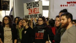 Ribuan Warga Anti-Perang Gertak Netanyahu: Tuntutan Mundur Menggema di Tel Aviv