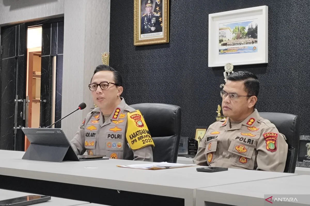 Rismon Sianipar Bongkar Tuduhan Rp50 Miliar: Klarifikasi Panas di Balik Kasus Ijazah Palsu Jokowi