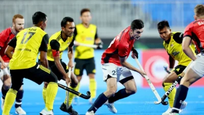 Rivalitas Kota Besar: New York City vs St. Louis dalam Sepakbola, Hoki, dan Politik