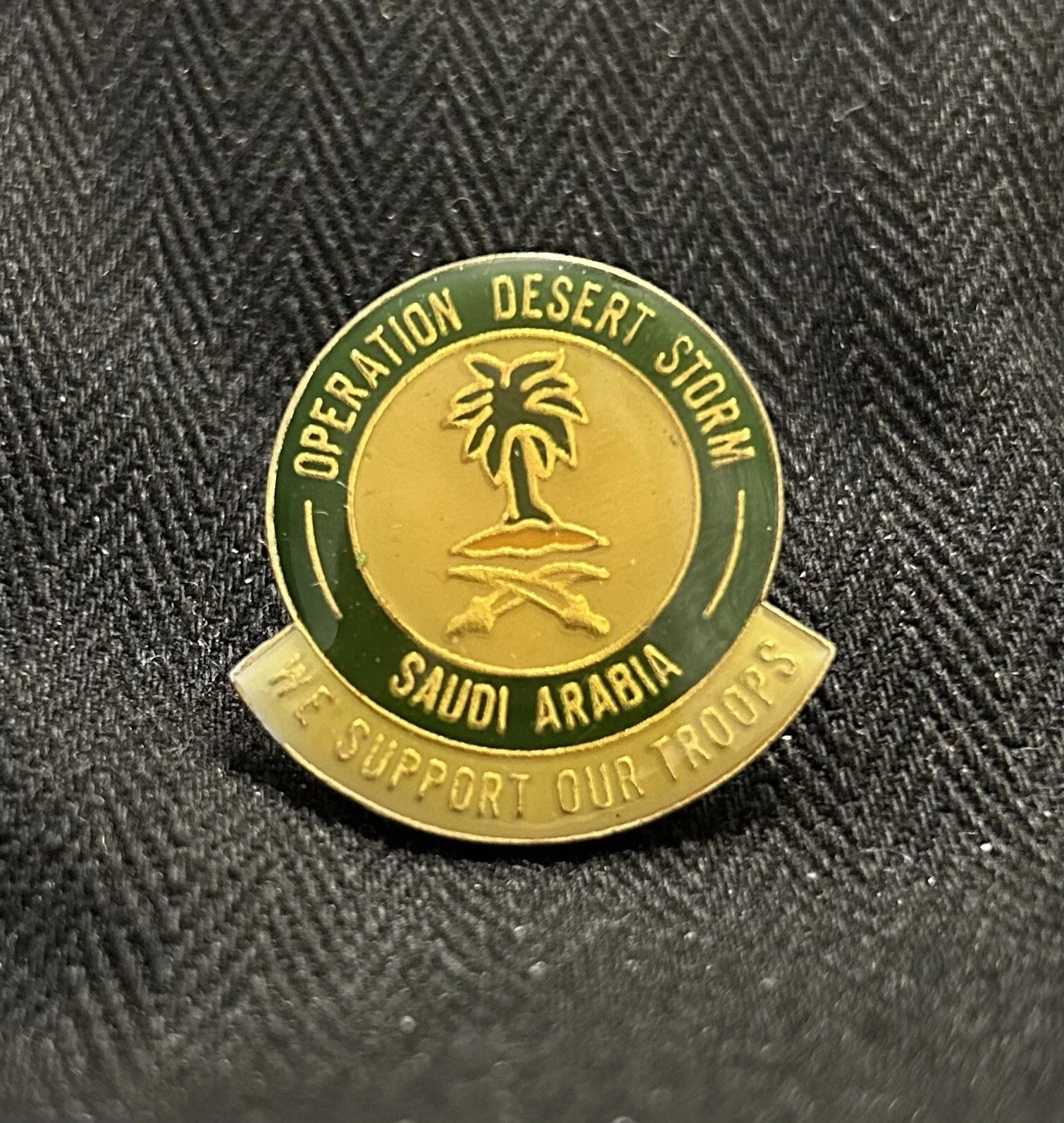 Saudi Arabia Bergulat dengan Krisis Air, Ancaman Keamanan, dan Ambisi Motorsport Global