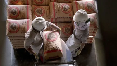 Semen Indonesia Perluas Jangkauan Ekspor ke Benua Afrika