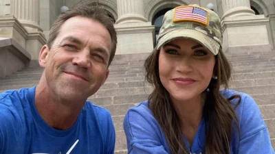 Skandal Keuangan dan Fetish Bryon Noem: Utang Jutaan, Rehab, dan Kehancuran Karier Kristi Noem