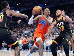 Suns Menaklukkan Thunder 135-103 dalam Penutup Musim Reguler, Lu Dort dan Payton Sandfort Jadi Sorotan