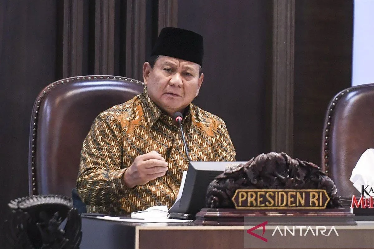 Teddy Ungkap Komitmen Bisnis Rp575 Triliun Prabowo, Ekonomi Stabil di Tengah Isu Inflasi Pengamat