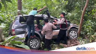 Tragedi Romantika di Layang Lekat: Mobil Rombongan Pengantin Tumbang ke Jurang, Tiga Korban Meninggal