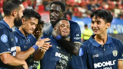 Troyes Raih Promosi Liga 1 Usai Kemenangan 3-0 Dramatis atas Saint‑Étienne