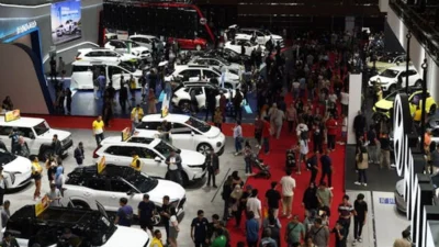 Varian Mobil Baru Memukau di IIMS 2026: Dari Liberty Walk hingga iCar V27 REEV