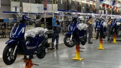 VinFast eScooter Guncang Pasar Indonesia: Dari Pabrik Vietnam hingga Insiden di Rel Kereta