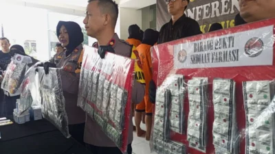 Wanita 37 Tahun di Jakarta Timur Tertangkap Jual Obat Keras, Bukti Melimpah Pecah Rekor