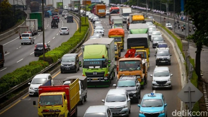 321 Ribu Kendaraan Keluar Jabodetabek Selama Libur Idul Adha 2026