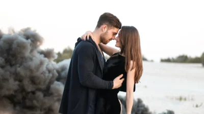 4 Zodiak Cowok yang Paling Bisa Mengayomi Pasangan, Gentlemen Type!
