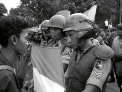 Aksi Mundur 14 Menteri yang Paksa Soeharto Menyerah: Drama di Balik Reformasi